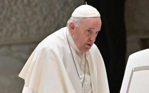 ¿Qué enfermedades tiene el papa Francisco que lo pueden llevar a renunciar?