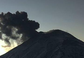 Video: Explosión del Popocatépetl despierta a habitantes cercanos al volcán