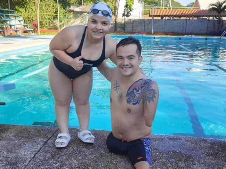 La nadadora Naomi Somellera está entrenando en Comalcalco junto al medallista paralímpico Gustavo Sánchez La nadadora Naomi Somellera está entrenando en Comalcalco junto al medallista paralímpico Gustavo Sánchez