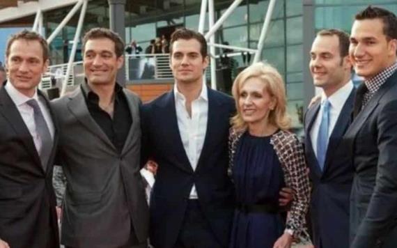 Henry Cavill: Ellos son los 4 hermanos del hombre más guapo del 2022