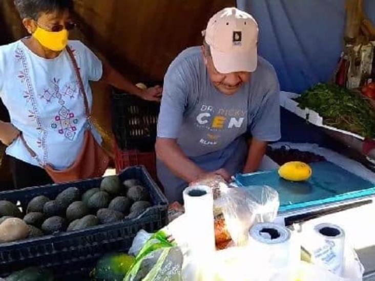 Comercios abarrotados compras de fin de año Comercios abarrotados compras de fin de año