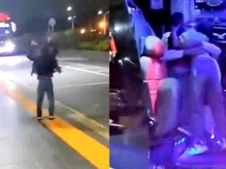 Hijos se encuentran con su papá chofer en la carretera para darle su abrazo de Año Nuevo; video conmueve Hijos se encuentran con su papá chofer en la carretera para darle su abrazo de Año Nuevo; video conmueve
