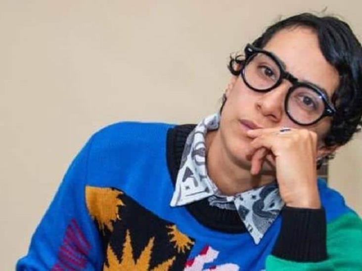 Video: Flor amargo dedica canción a su parte íntima Video: Flor amargo dedica canción a su parte íntima