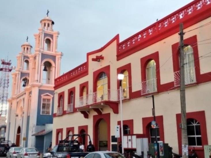 Ayuntamiento de Comalcalco afirma que ninguna dependencia de la administración se registró para participar en el desfile Ayuntamiento de Comalcalco afirma que ninguna dependencia de la administración se registró para participar en el desfile
