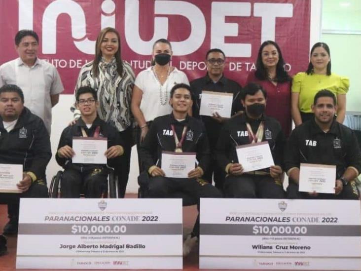 Medallistas tabasqueños de los Juegos Paranacionales CONADE 2023 recibieron reconocimientos Medallistas tabasqueños de los Juegos Paranacionales CONADE 2023 recibieron reconocimientos