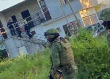 Desconocidos interceptaron a hombre con varios balazos en Tenosique
