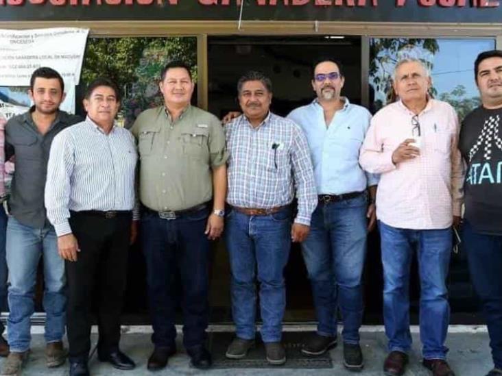 Fiscal general del estado se reúne en Macuspana con autoridades municipales y ganaderos Fiscal general del estado se reúne en Macuspana con autoridades municipales y ganaderos