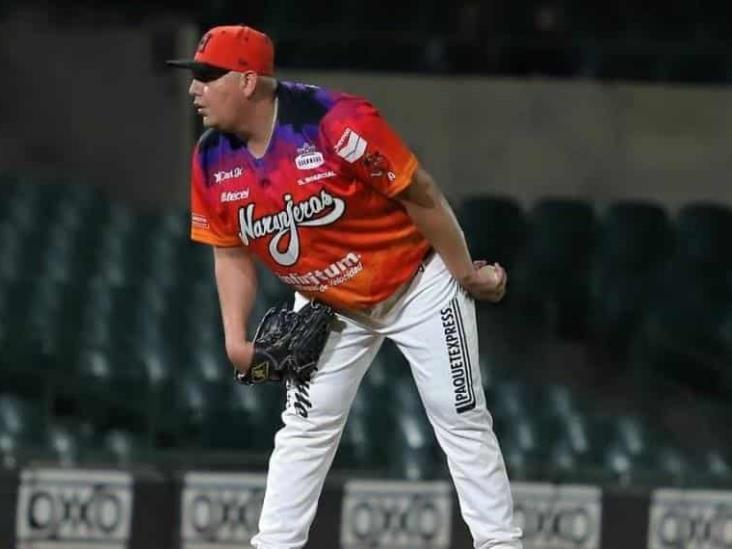 El pitcher tabasqueño, Juan Pablo Oramas relevó en los play offs de la Liga Mexicana del Pacifico El pitcher tabasqueño, Juan Pablo Oramas relevó en los play offs de la Liga Mexicana del Pacifico