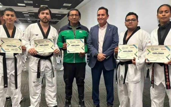 Entrenadores tabasqueños de taekwondo participaron en el Congreso Regional de Capacitación