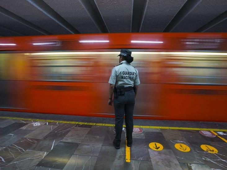 Disminuyen delitos y hechos atípicos" en el Metro por presencia de la GN Disminuyen delitos y hechos atípicos" en el Metro por presencia de la GN
