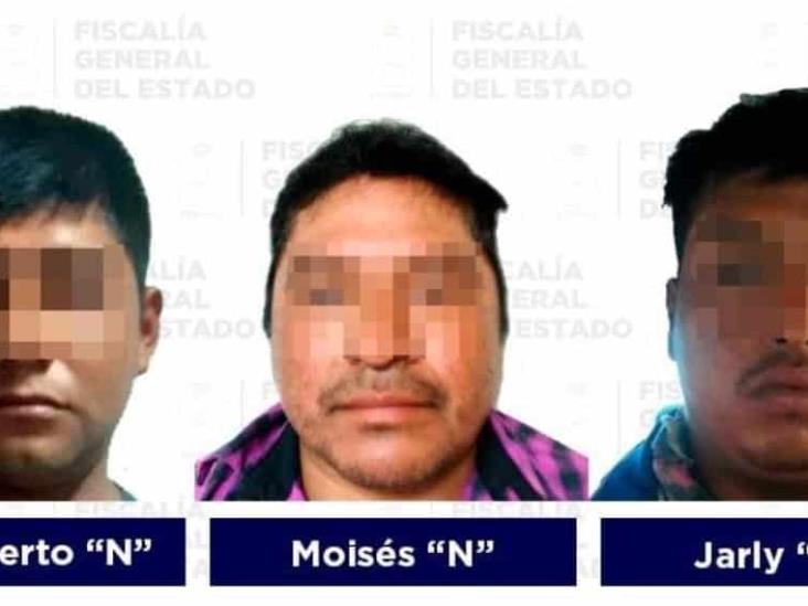Son detenidos por FGE cinco sujetos por su presunta responsabilidad en delitos de impacto social Son detenidos por FGE cinco sujetos por su presunta responsabilidad en delitos de impacto social