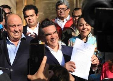 PRD denuncia al senador de Morena, Ovidio Peralta Suárez ante el IEPC Tabasco