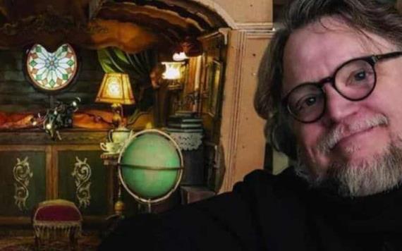 Guillermo del Toro muestra quién fue su amuleto de la suerte en el éxito de Pinocho