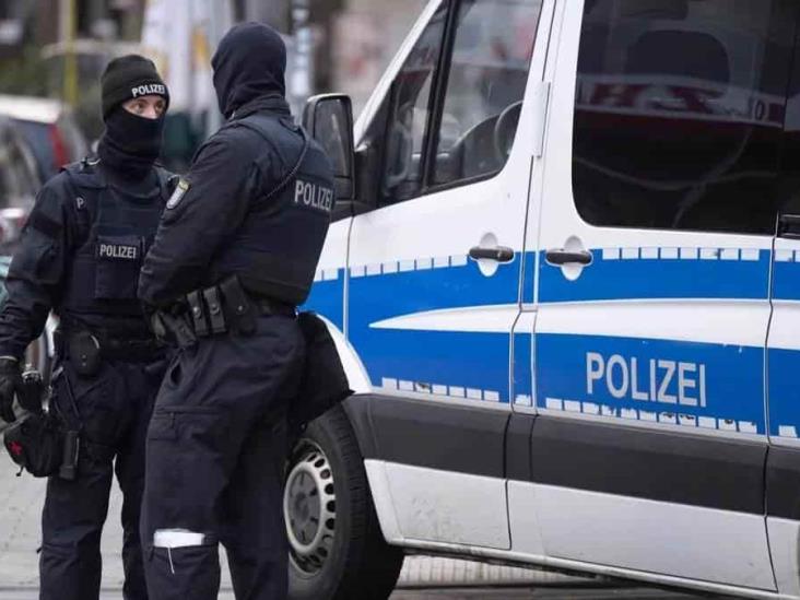 Hombre apuñala a varias personas en un tren de Alemania Hombre apuñala a varias personas en un tren de Alemania