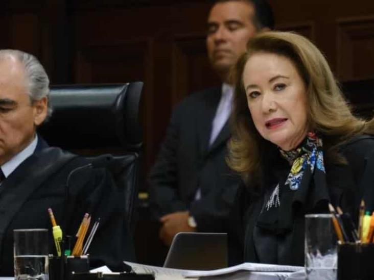 UNAM cita a Yasmín Esquivel para presentar pruebas a su favor sobre plagio de tesis UNAM cita a Yasmín Esquivel para presentar pruebas a su favor sobre plagio de tesis
