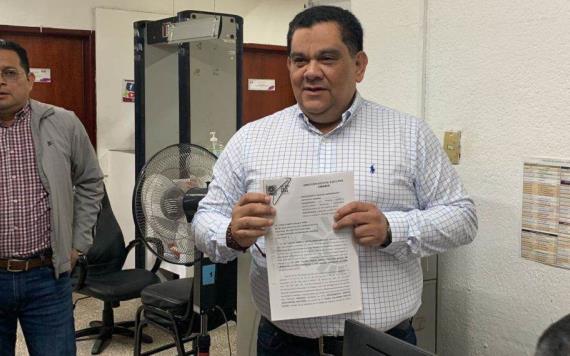 PRD denuncia al senador de Morena, Ovidio Peralta Suárez ante el IEPC Tabasco