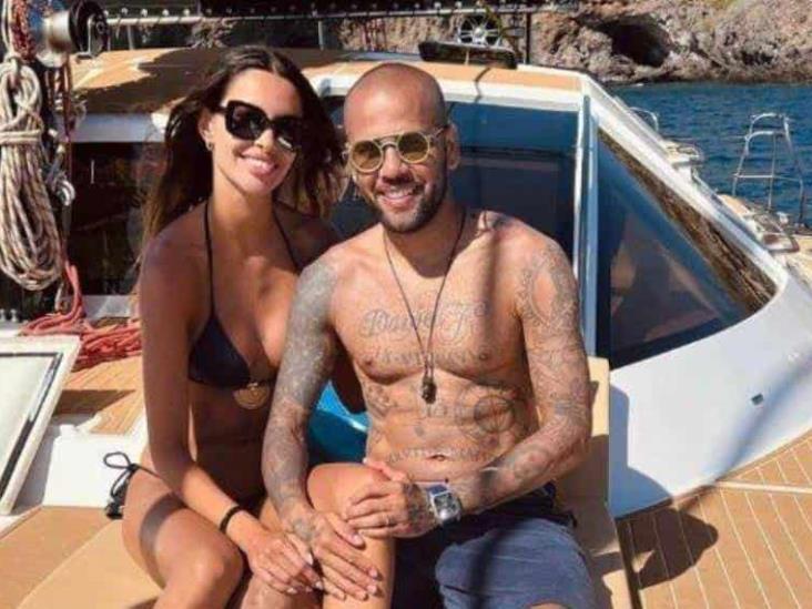 Esposa de Dani Alves le pide el divorcio tras el escándalo Esposa de Dani Alves le pide el divorcio tras el escándalo