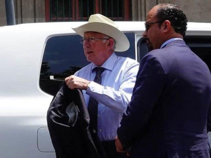 López Obrador recibe a Ken Salazar en Palacio Nacional López Obrador recibe a Ken Salazar en Palacio Nacional