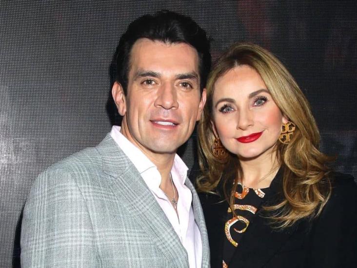 Jorge Salinas afirma que sigue enamorado de Elizabeth Álvarez tras ser señalado de infiel Jorge Salinas afirma que sigue enamorado de Elizabeth Álvarez tras ser señalado de infiel