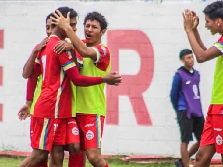 Felinos 48 sigue descendiendo en el Grupo I de la Tercera División Felinos 48 sigue descendiendo en el Grupo I de la Tercera División