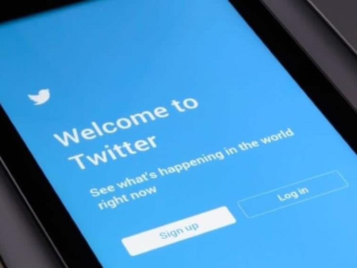 TweetDeck podría ser de pago; solo suscriptores de Twitter Blue podrán usarlo TweetDeck podría ser de pago; solo suscriptores de Twitter Blue podrán usarlo