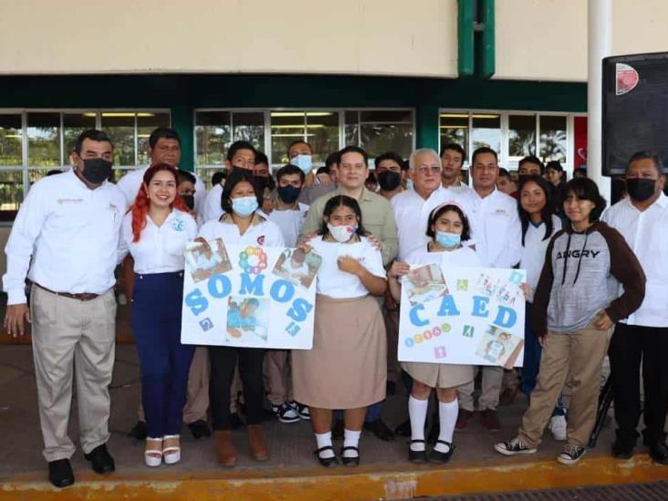 Vamos a rescatar los espacios educativos; afirma Abraham Cano, alcalde de Cunduacán Vamos a rescatar los espacios educativos; afirma Abraham Cano, alcalde de Cunduacán
