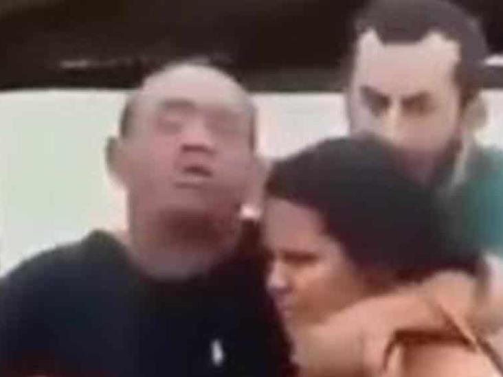 Video: Ladrón fue noqueado por héroe sin capa Video: Ladrón fue noqueado por héroe sin capa