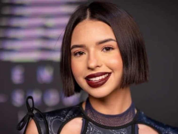 Ángela Aguilar actuará con todo el peso de la ley tras filtración de supuestas fotos íntimas Ángela Aguilar actuará con todo el peso de la ley tras filtración de supuestas fotos íntimas