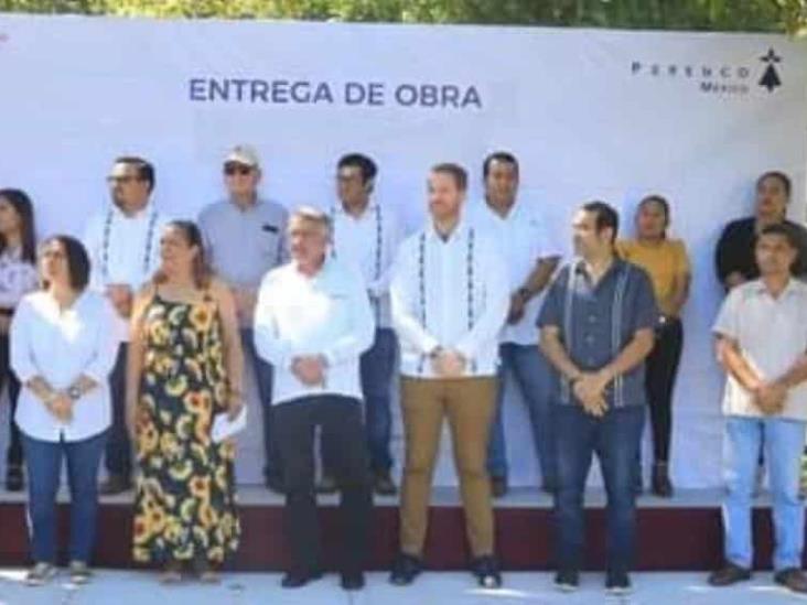 Ayuntamiento de Comalcalco inaugura caseta de operación y cercado a pozo de agua Ayuntamiento de Comalcalco inaugura caseta de operación y cercado a pozo de agua