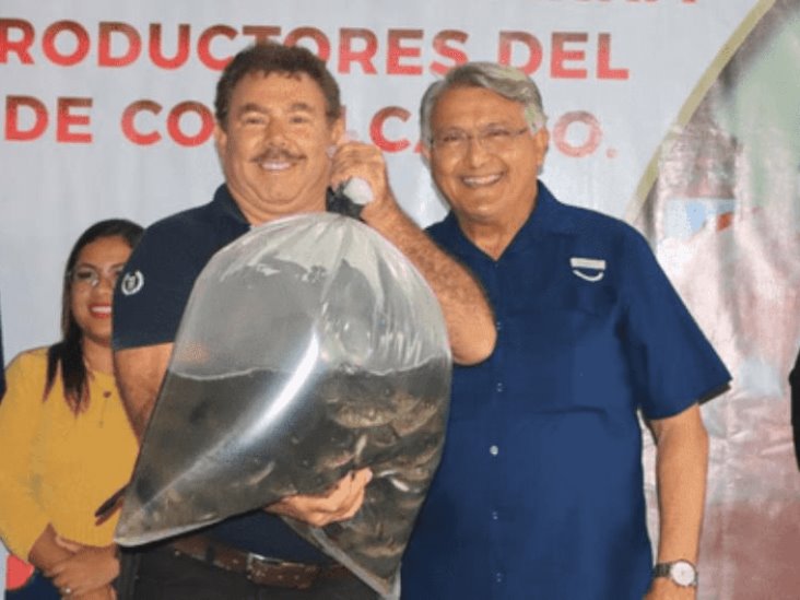 Ayuntamiento de Comalcalco entrega 140 mil crías de mojarra tilapia a productores del municipio Ayuntamiento de Comalcalco entrega 140 mil crías de mojarra tilapia a productores del municipio