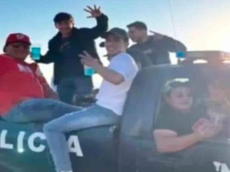 Por transportar a jóvenes borrachos, suspenden a policías municipales en Acatlán, Hidalgo Por transportar a jóvenes borrachos, suspenden a policías municipales en Acatlán, Hidalgo