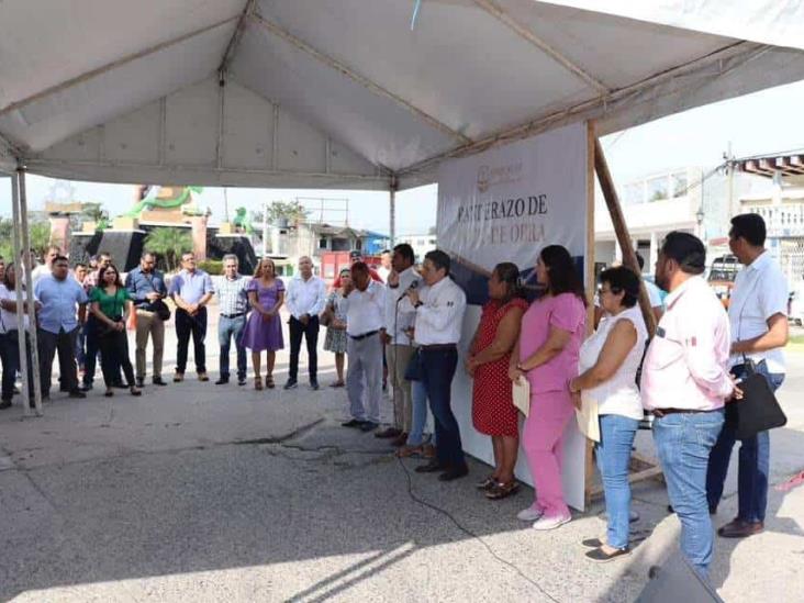 Dan banderazo de inicio en obra de Av. Pedro Méndez en Cunduacán Dan banderazo de inicio en obra de Av. Pedro Méndez en Cunduacán