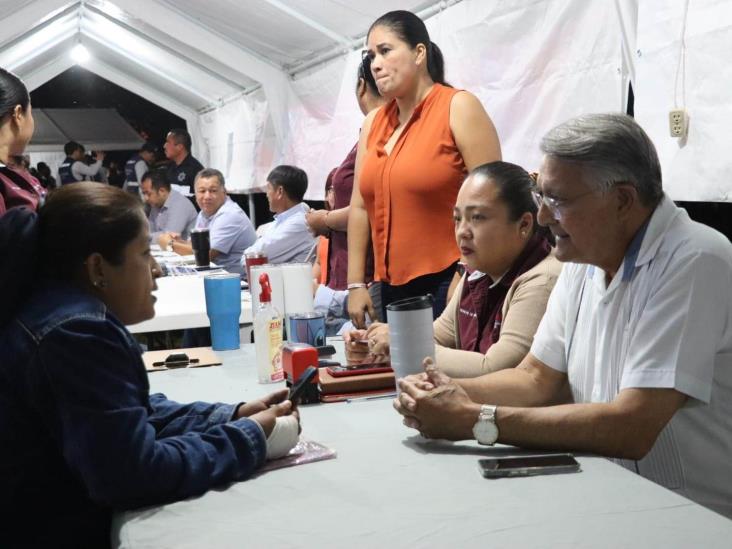 Continúa el Ayuntamiento de Comalcalco acercando servicios y productos a bajo costo a la población con audiencias públicas Continúa el Ayuntamiento de Comalcalco acercando servicios y productos a bajo costo a la población con audiencias públicas