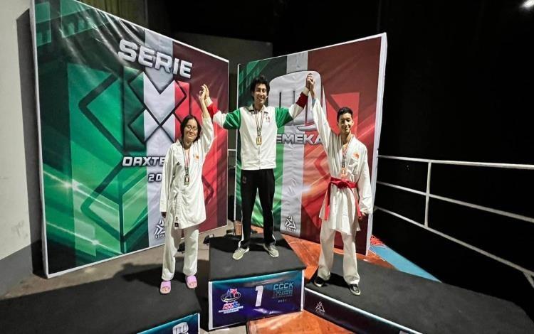 Estupenda actuación tuvieron karatekas tabasqueños en la Serie MX de la Federación Mexicana de Karate (FEMEKA) Estupenda actuación tuvieron karatekas tabasqueños en la Serie MX de la Federación Mexicana de Karate (FEMEKA)