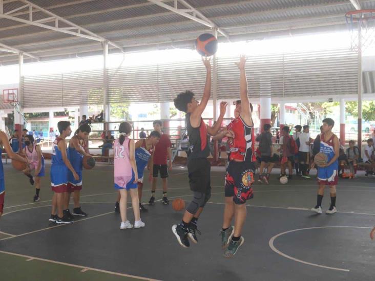 Realizan inauguración de la etapa regional de Centro de los Juegos Deportivos Escolares en la Ciudad Deportiva Realizan inauguración de la etapa regional de Centro de los Juegos Deportivos Escolares en la Ciudad Deportiva