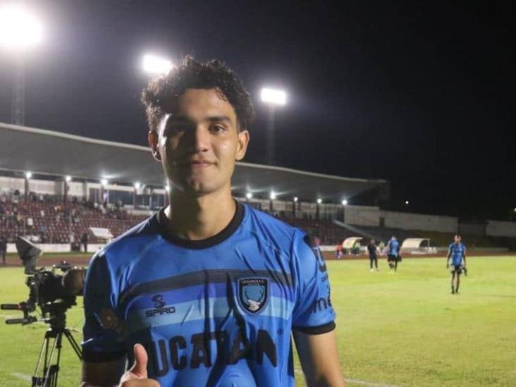 Trabajar aún más duro, trascender con Venados FC y llegar a Primera División, es la meta del defensa tabasqueño Alfredo "Kikín" Jiménez Trabajar aún más duro, trascender con Venados FC y llegar a Primera División, es la meta del defensa tabasqueño Alfredo "Kikín" Jiménez