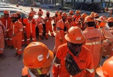 Realizan paro laboral en la Refinería Olmeca; Exigen derechos laborales