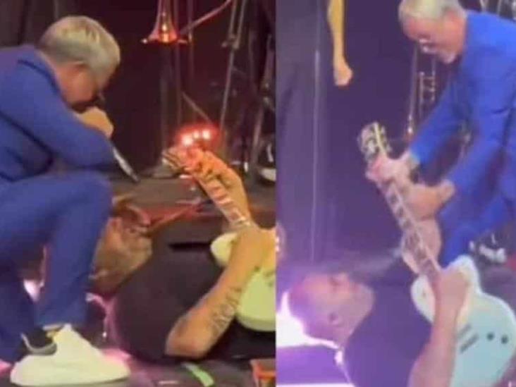 Alejandro Sanz tiró por accidente a su guitarrista y él siguió tocando, ¡merece un aumento! Alejandro Sanz tiró por accidente a su guitarrista y él siguió tocando, ¡merece un aumento!