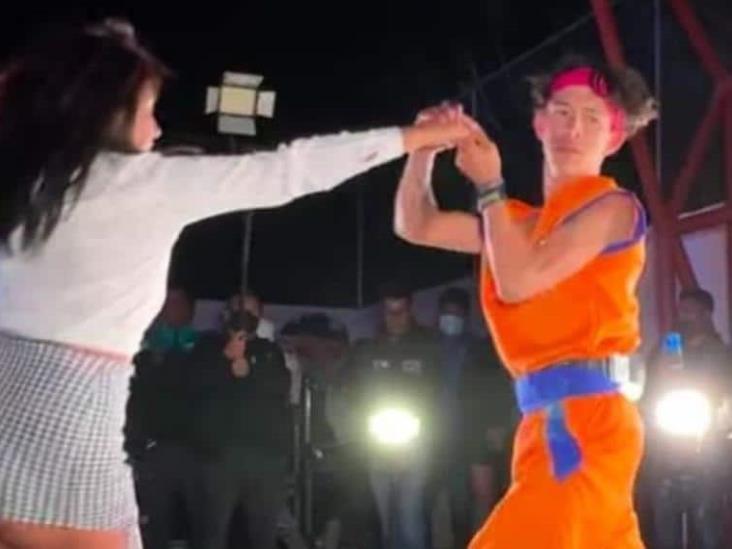¿Adiós Medio Metro? Surge Son Gokú, nuevo bailarín viral de los sonideros ¿Adiós Medio Metro? Surge Son Gokú, nuevo bailarín viral de los sonideros