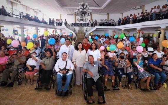 Yolanda Osuna Huerta entregó 200 sillas de ruedas a 133 mujeres y 67 hombres con alguna discapacidad