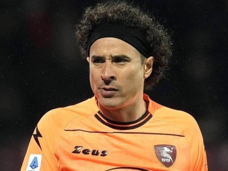 Guillermo Ochoa, protagonista con el Salernitana en empate contra Milan; suma tres partidos sin perder Guillermo Ochoa, protagonista con el Salernitana en empate contra Milan; suma tres partidos sin perder