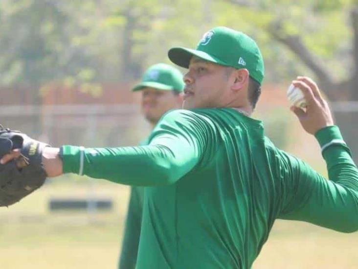 Trabajar en unidad para lograr el campeonato, es la mentalidad con la que arribó el destacado lanzador David Gutiérrez al mini-campo de Olmecas de Tabasco Trabajar en unidad para lograr el campeonato, es la mentalidad con la que arribó el destacado lanzador David Gutiérrez al mini-campo de Olmecas de Tabasco