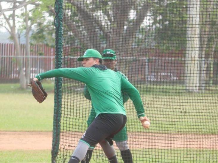 Concluyó de estupenda forma el minicampo de Olmecas de Tabasco en Olimpia XXI y está todo listo para iniciar el spring training oficial este jueves por la tarde en el Estadio Centenario Concluyó de estupenda forma el minicampo de Olmecas de Tabasco en Olimpia XXI y está todo listo para iniciar el spring training oficial este jueves por la tarde en el Estadio Centenario
