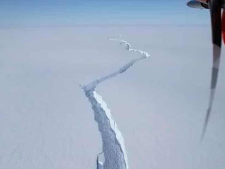Revelan video del iceberg del tamaño de Londres que podría acabar con la fauna Revelan video del iceberg del tamaño de Londres que podría acabar con la fauna