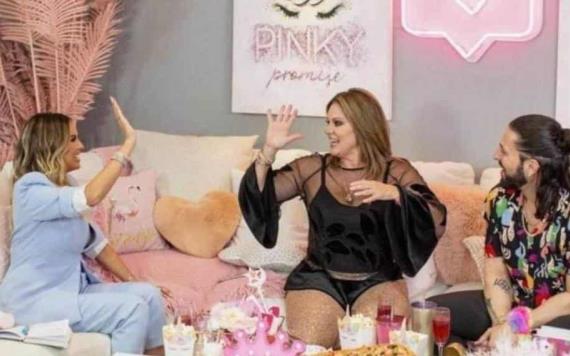 Erika Buenfil fue la invitada más incómoda en Pinky Promise