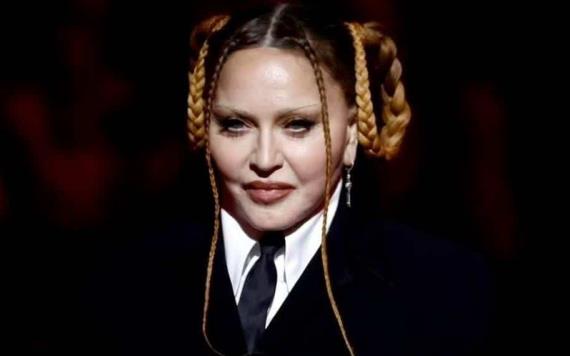 Madonna se encuentra desesperada por recuperar su apariencia natural tras polémica en los Grammy 2023