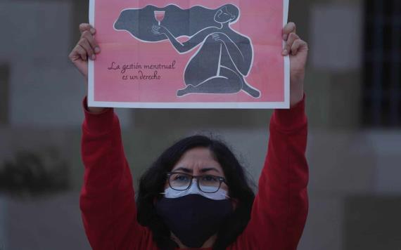 Diputada busca que mujeres reciban permiso renumerado por menstruación en México