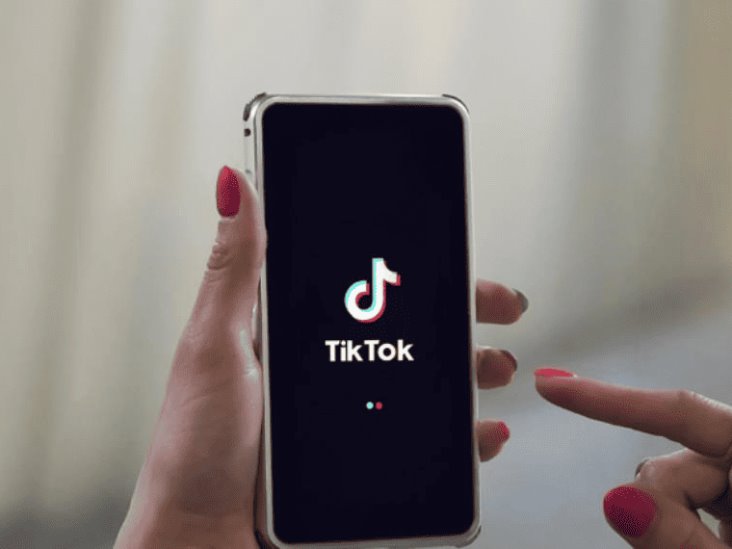 TikTok crea chatbot capaz de responder preguntas y conversar con usuarios TikTok crea chatbot capaz de responder preguntas y conversar con usuarios