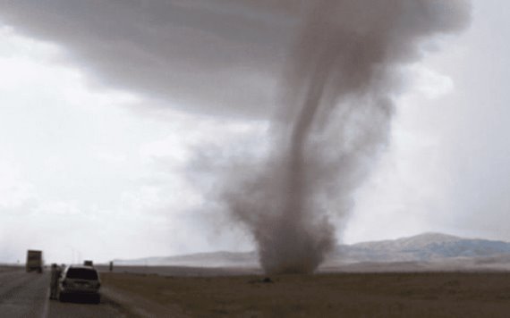 Posible formación de torbellinos o tornados en Chihuahua