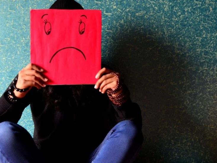 Guía para prevenir suicidio en jóvenes y adolescentes